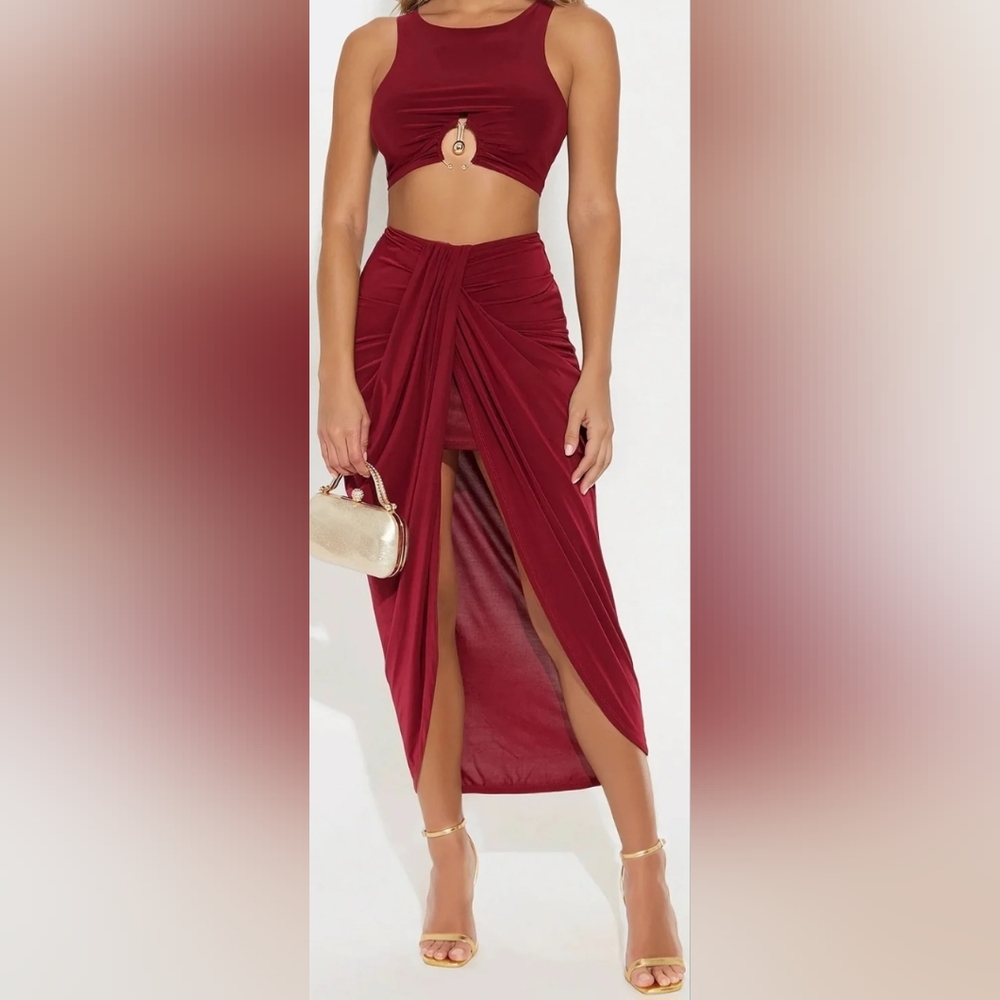 Fashion Nova Deep Red Skirt Set - Picture 1 of 7